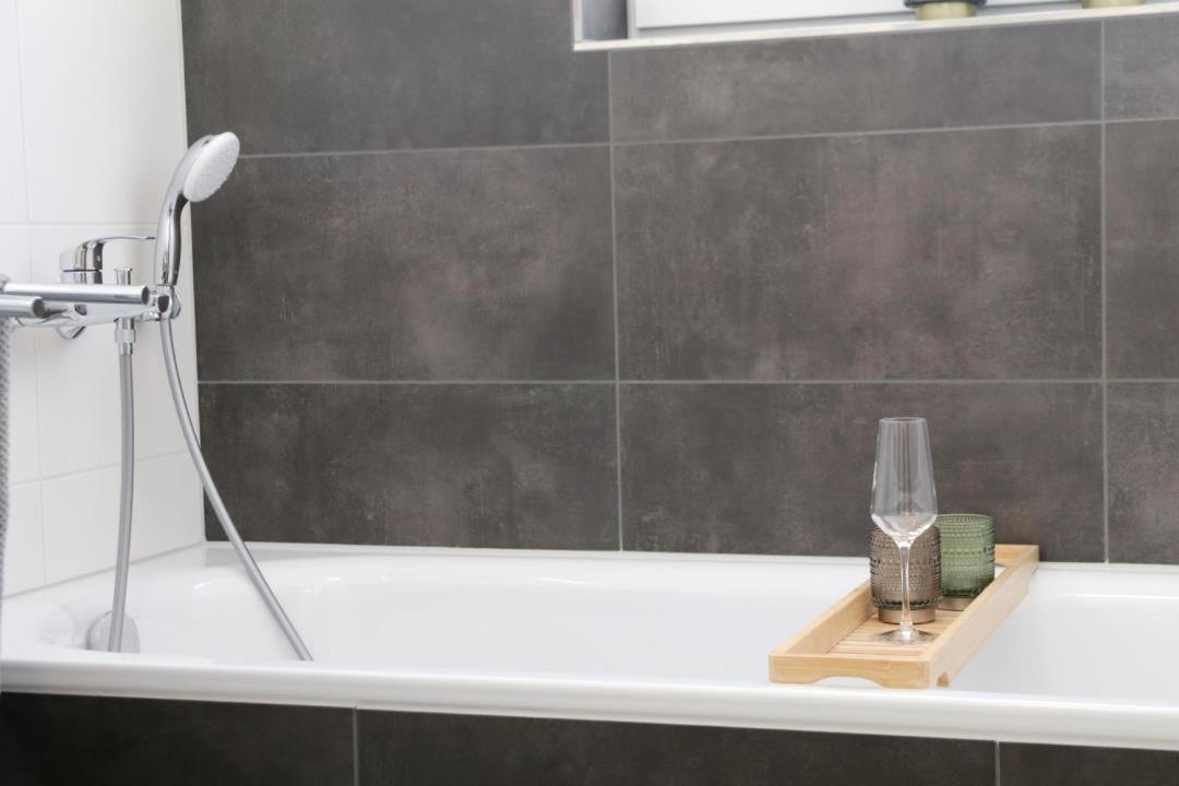 Diemelblick Acht - Ferienhaus Fuer 6 Personen Mit Sauna, Garten Und Dachterrasse Mit Panoramablick Heringhausen Luaran gambar